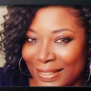 Meet your Posher, Travita